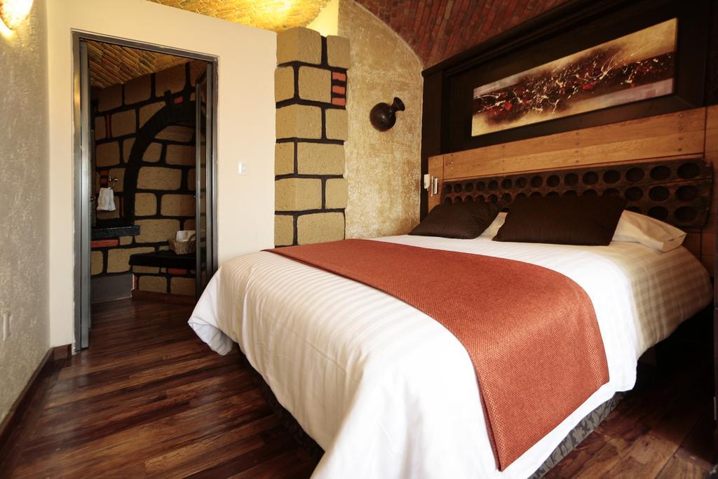 Aztic Hotel And Executive Suites Мексико Сити Стая снимка